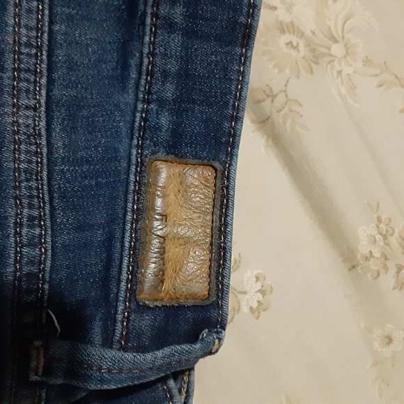 Express Mid Rise Leggings - Picture 2 of 4